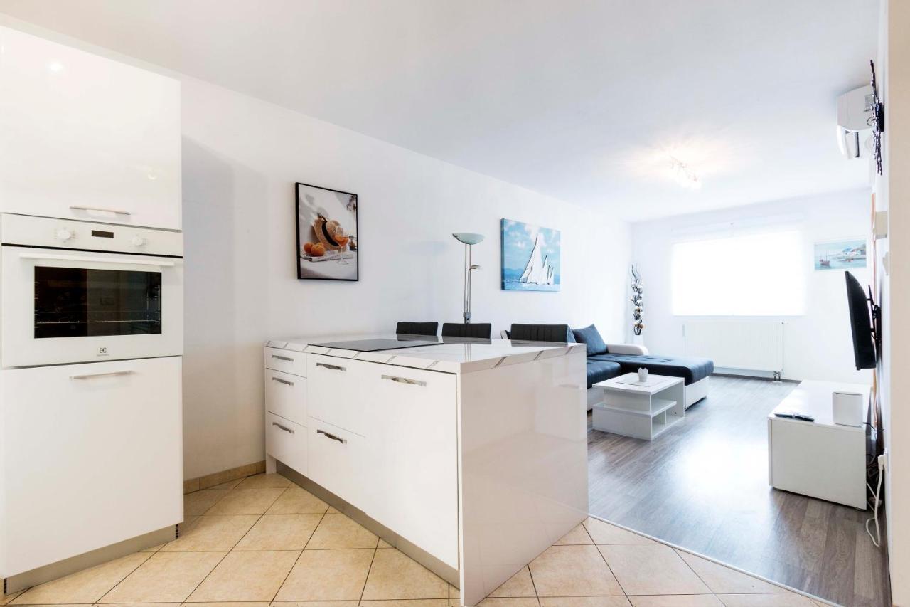 Apartment Elena Пула Экстерьер фото